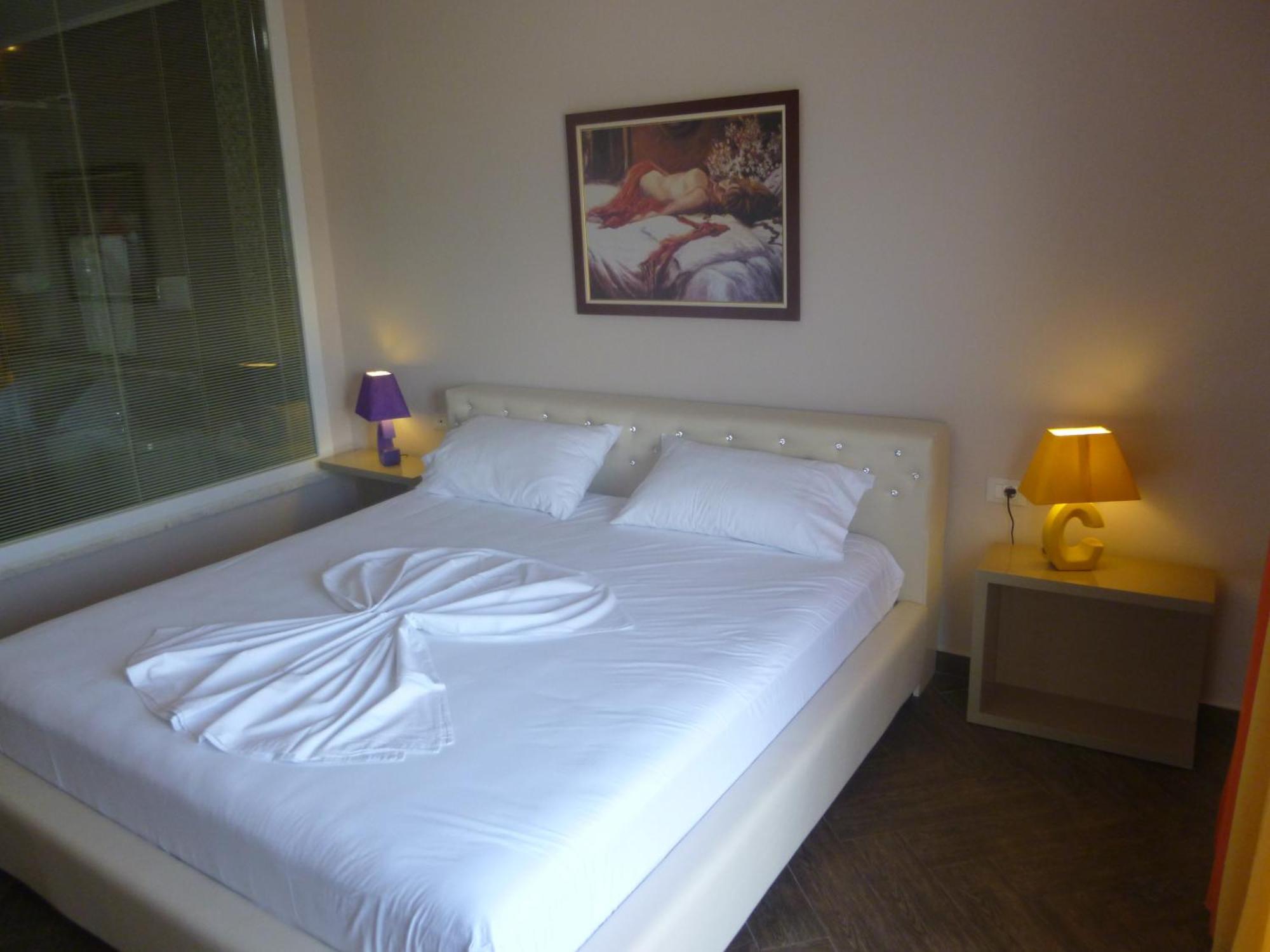 Villamaria Hotel Zverneci Екстериор снимка