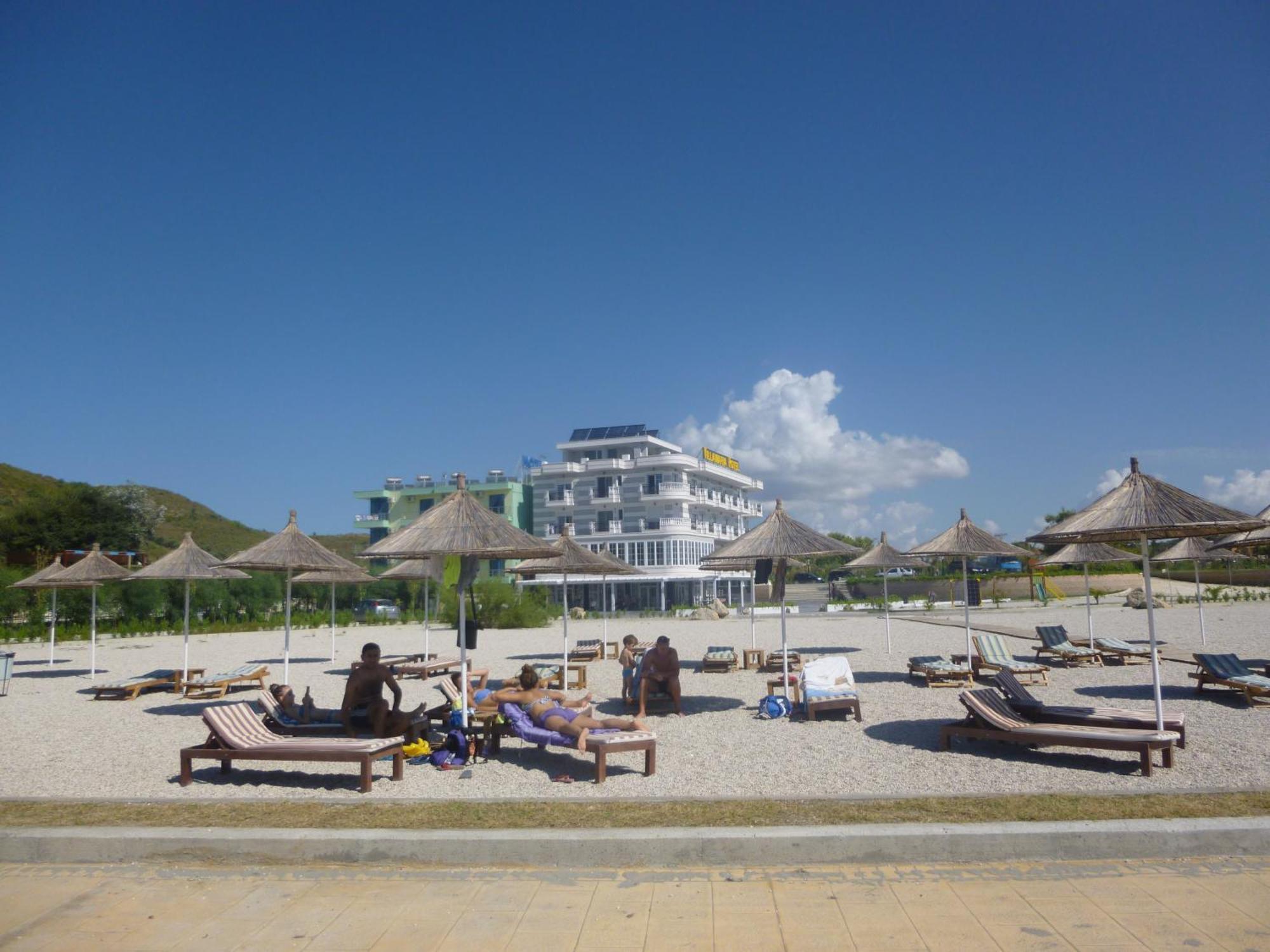 Villamaria Hotel Zverneci Екстериор снимка