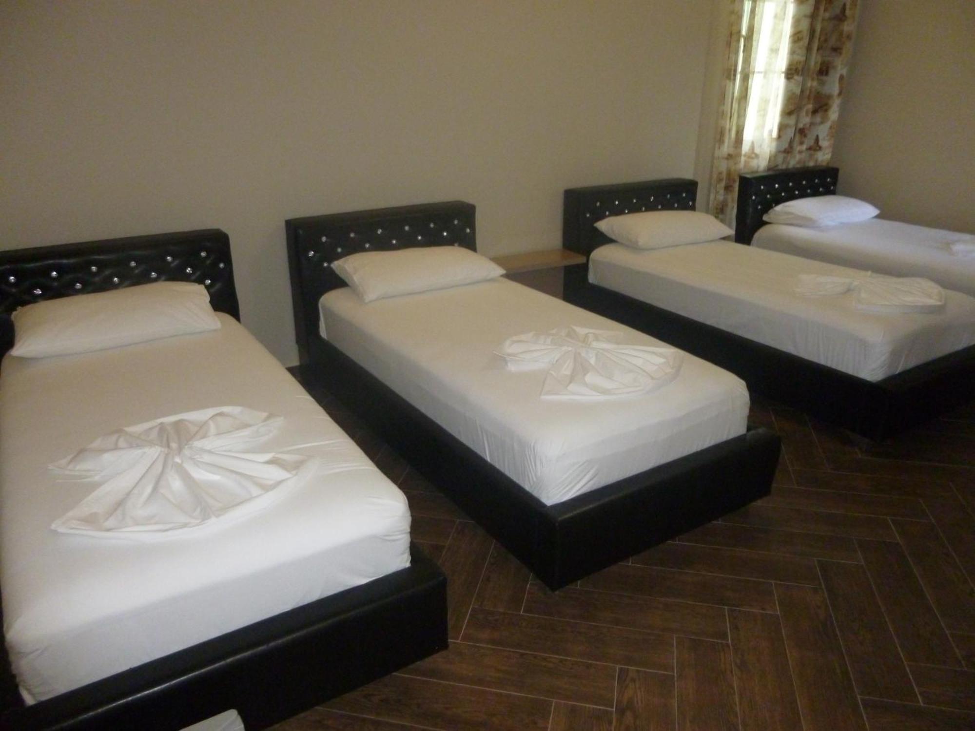 Villamaria Hotel Zverneci Екстериор снимка