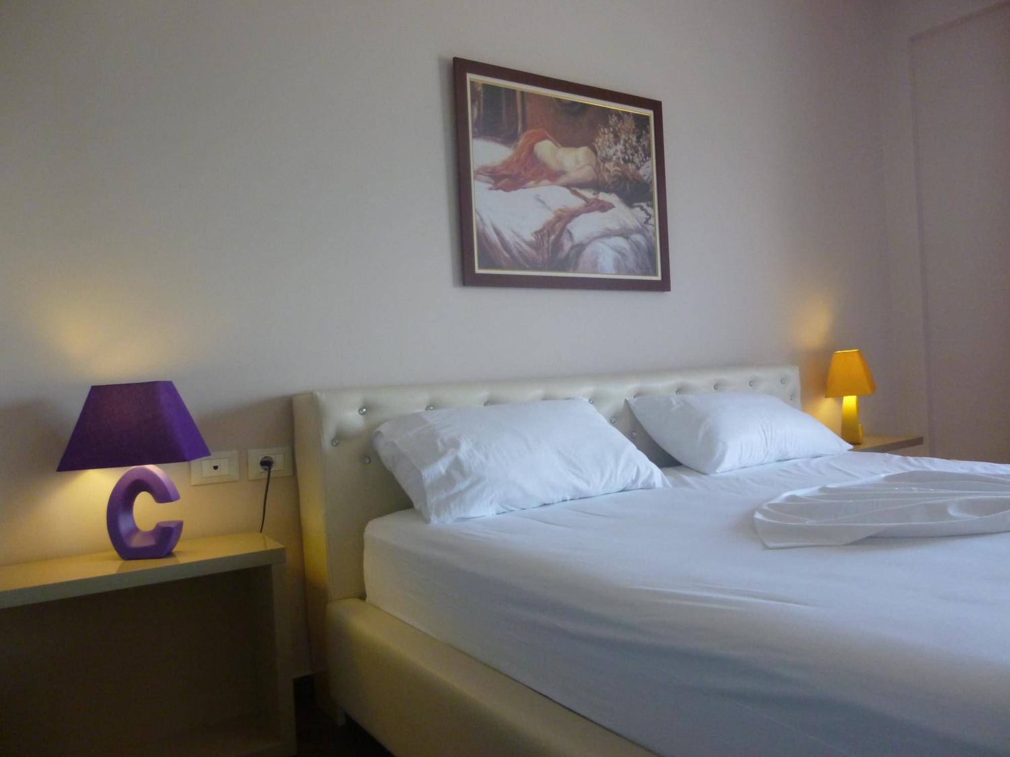 Villamaria Hotel Zverneci Екстериор снимка