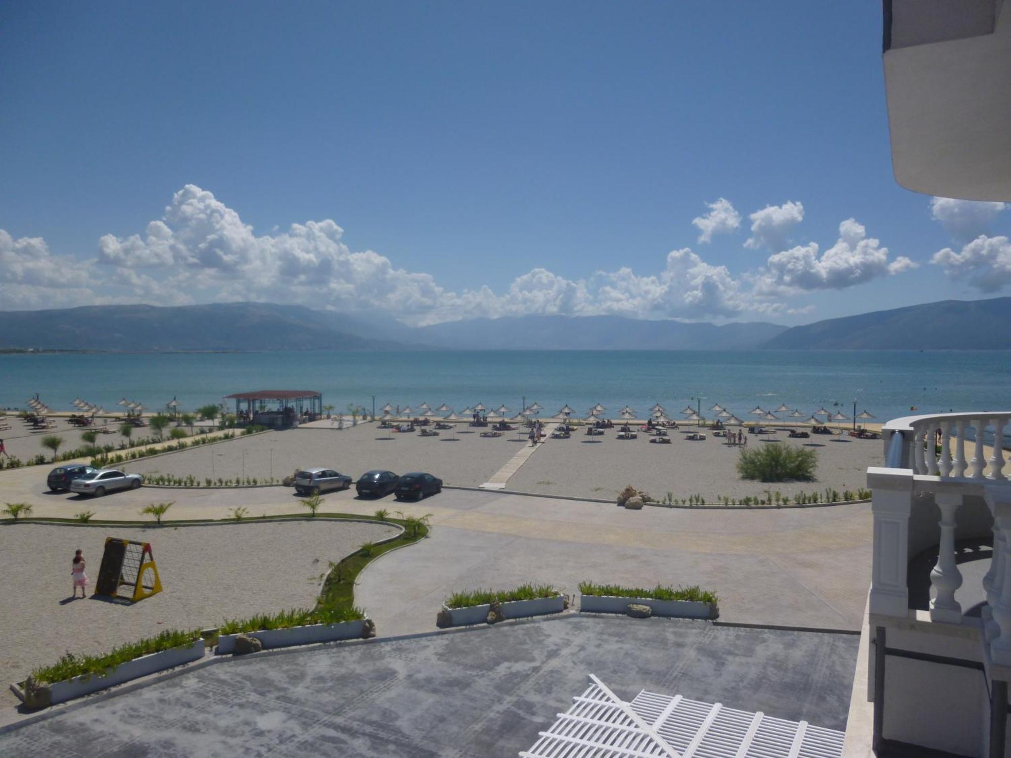 Villamaria Hotel Zverneci Екстериор снимка