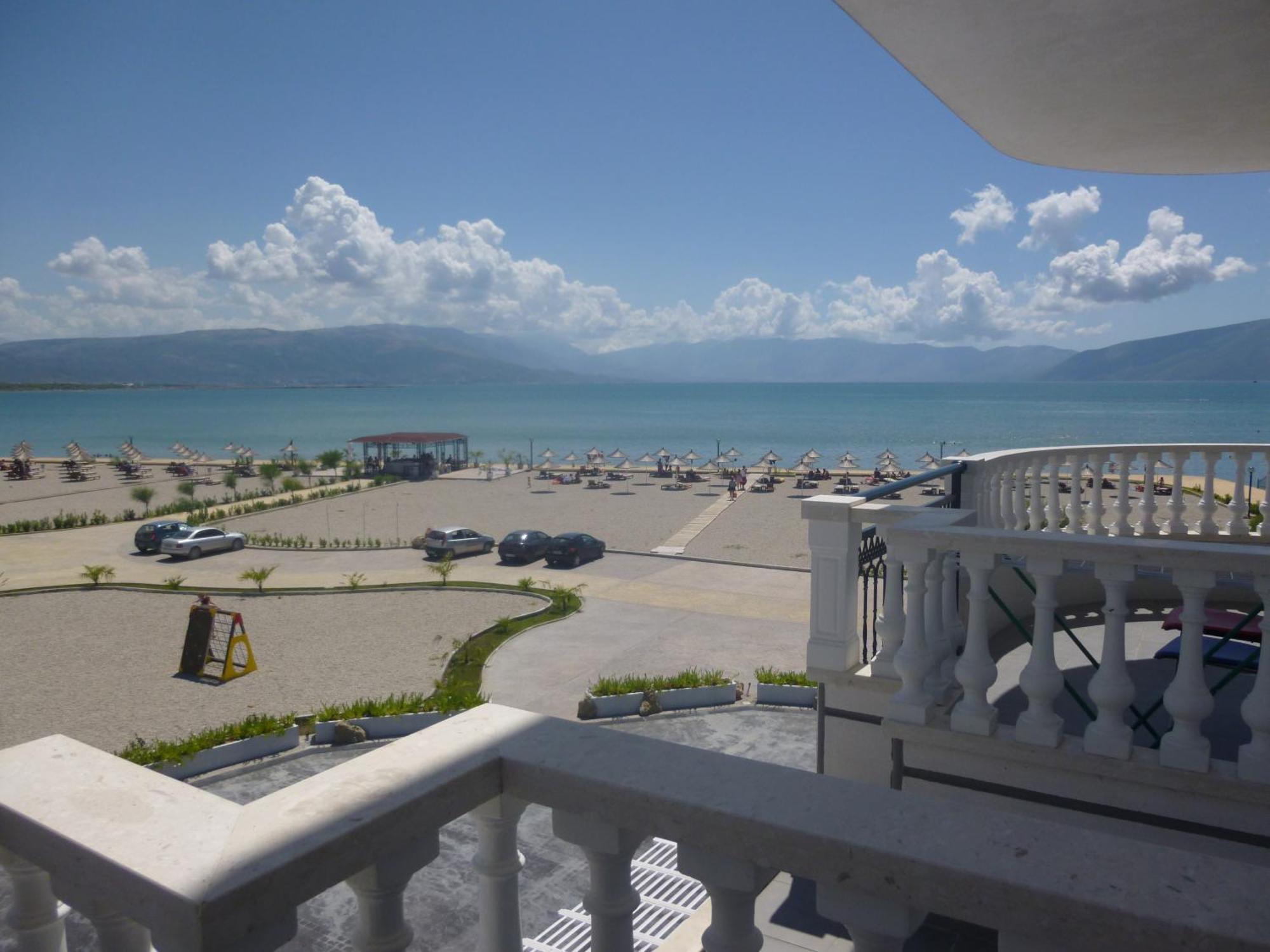 Villamaria Hotel Zverneci Екстериор снимка
